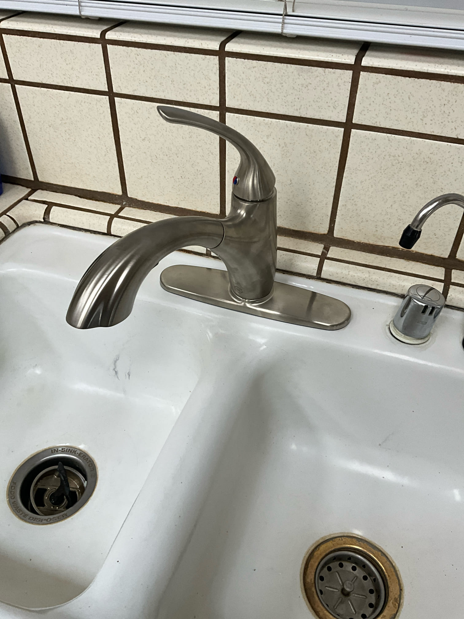 Beautiful Kitchen Faucet Installation  